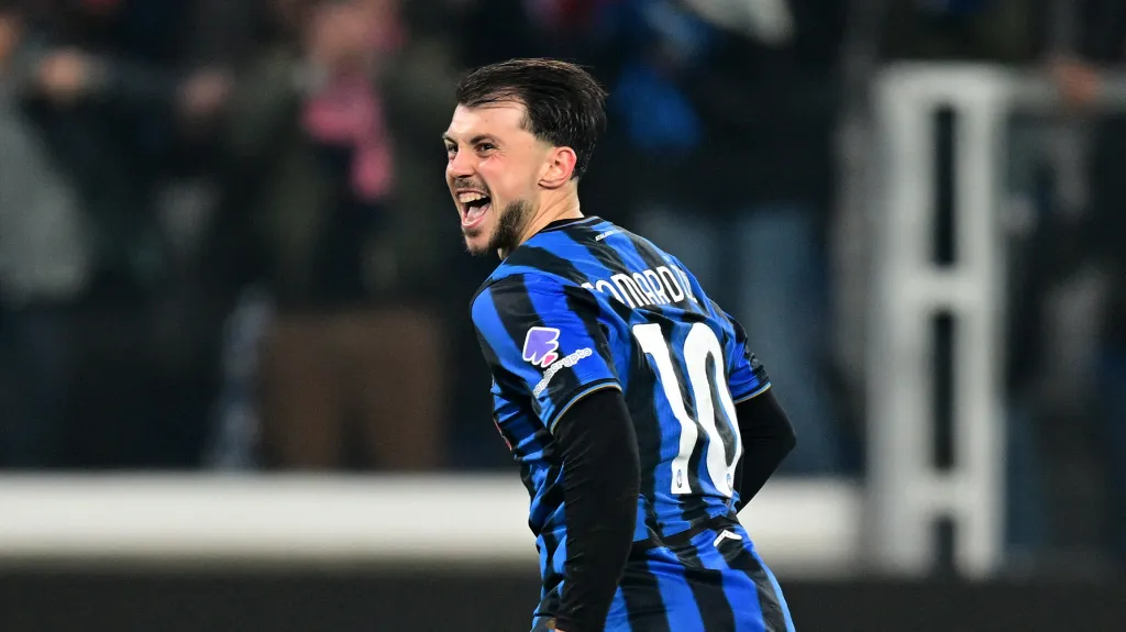 Lazar Samardžič oslavující vítěznou penaltu