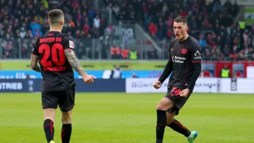 Schick dvakrát skóroval, Leverkusen ale jen remizoval