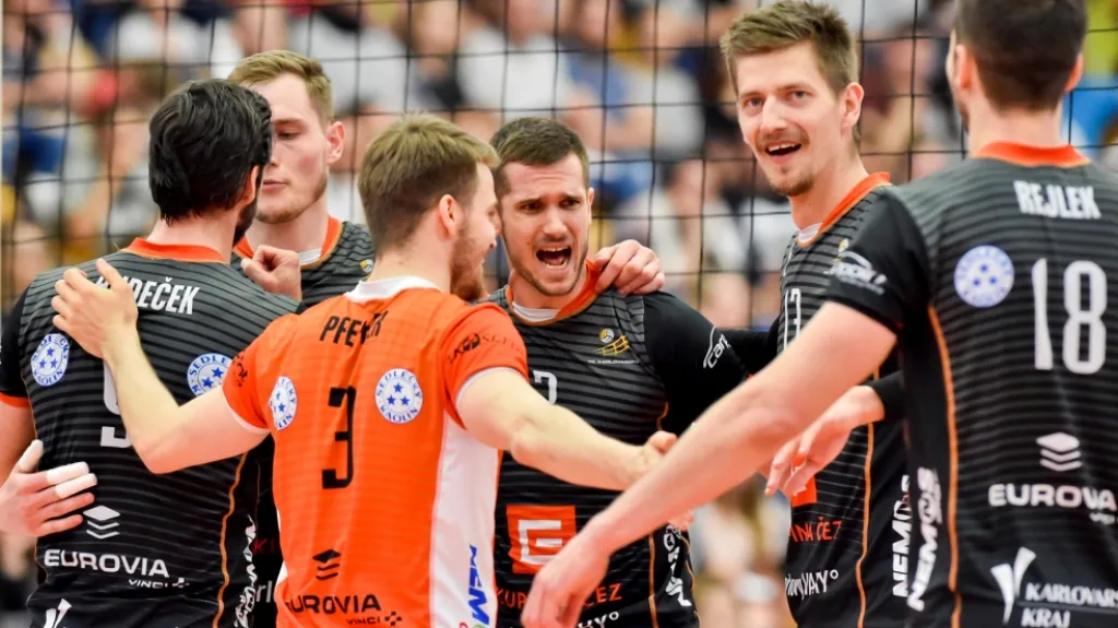 Volejbalisté Karlovarska