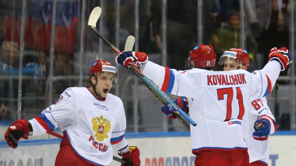 Slavící hokejisté Ruska
