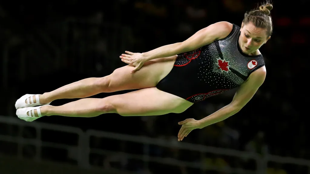 Rosannagh MacLennanová