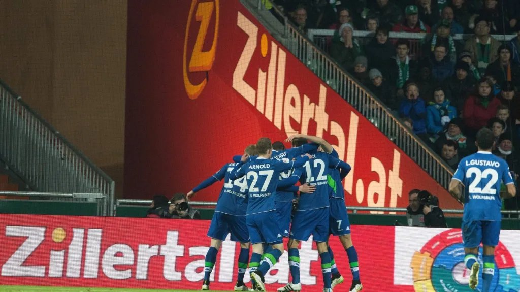 Slavící fotbalisté Wolfsburgu