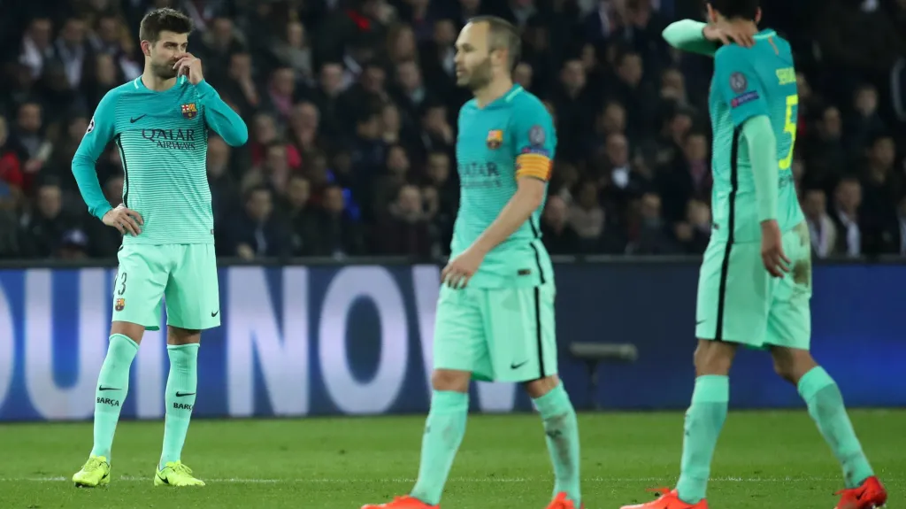 Zklamaní fotbalisté Barcelony