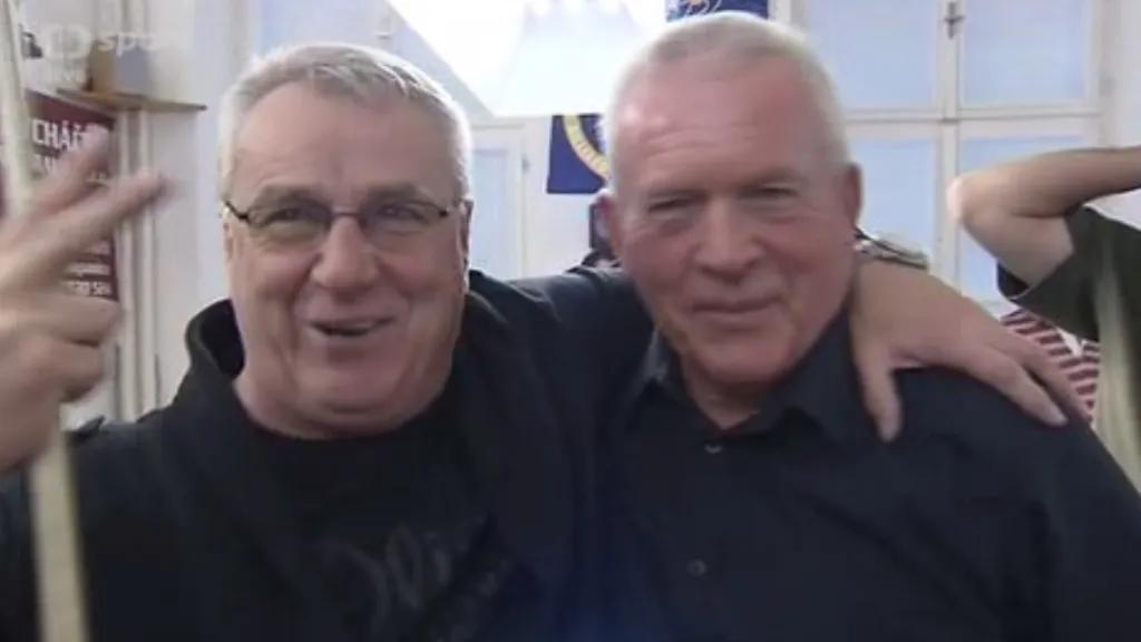 Viktor či Uličný opět kouzlili s tágem. Vítězství slavil Jurečka