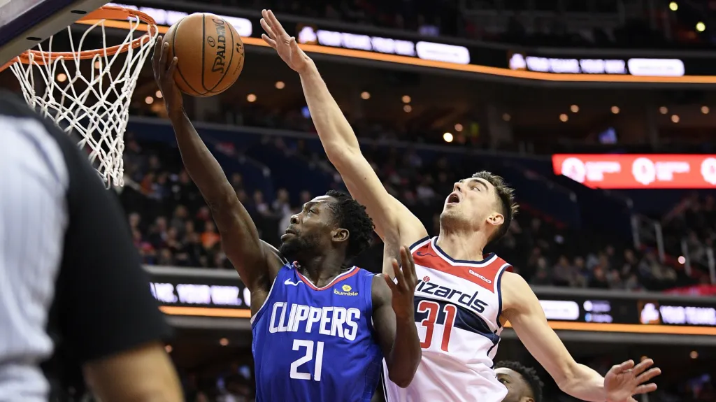 Tomáš Satoranský v utkání s LA Clippers