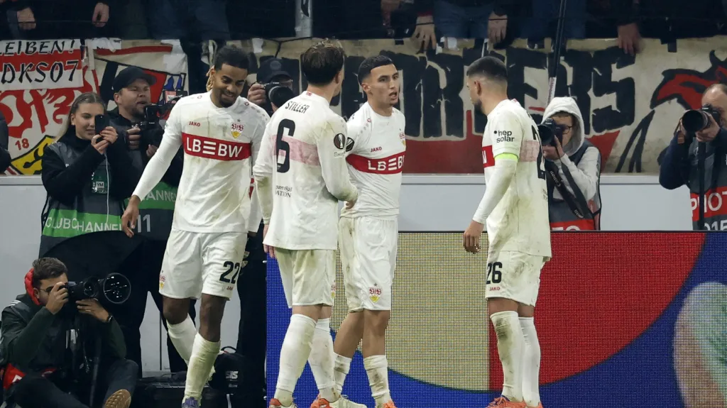 Slavící hráči Stuttgartu