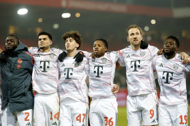 Bayern přezimuje v čele německé ligy s náskokem devíti bodů