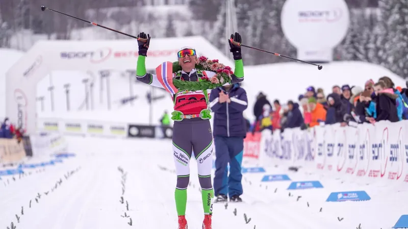 Vítězství na Birkebeinerrennetu slaví Eliassen a Kowalczyková