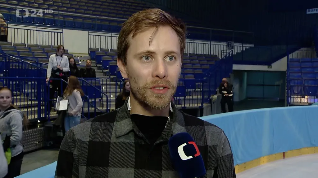 Březina se rozloučil krasobruslařskou exhibicí