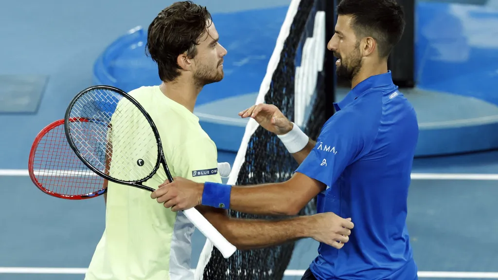 Macháč Djokovičovi vzdorovat nedokázal