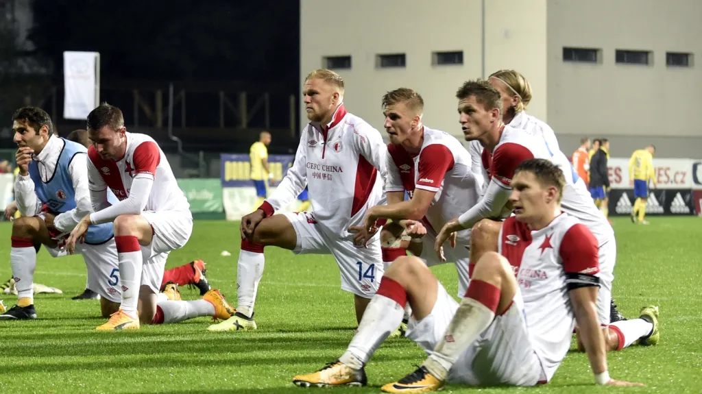 Zklamaní fotbalisté Slavie