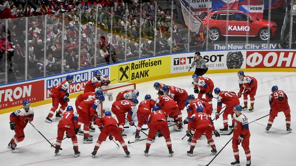 Čeští hokejisté před zápasem s Itálií