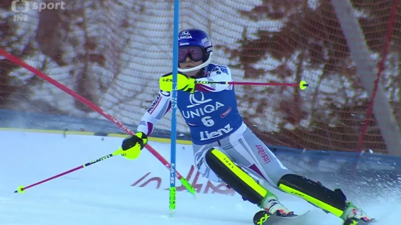 Jízda Dubovské v 1. kole slalomu v Lienzu