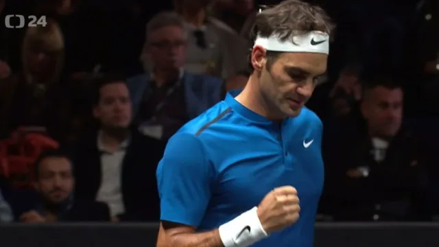 Federer s lehkostí z kurtu vyprovodil Querreyho