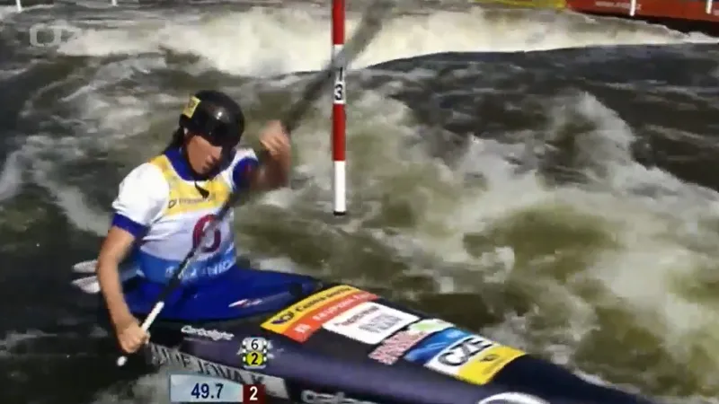 V neděli se Čechům v trojském kanálu nedařilo