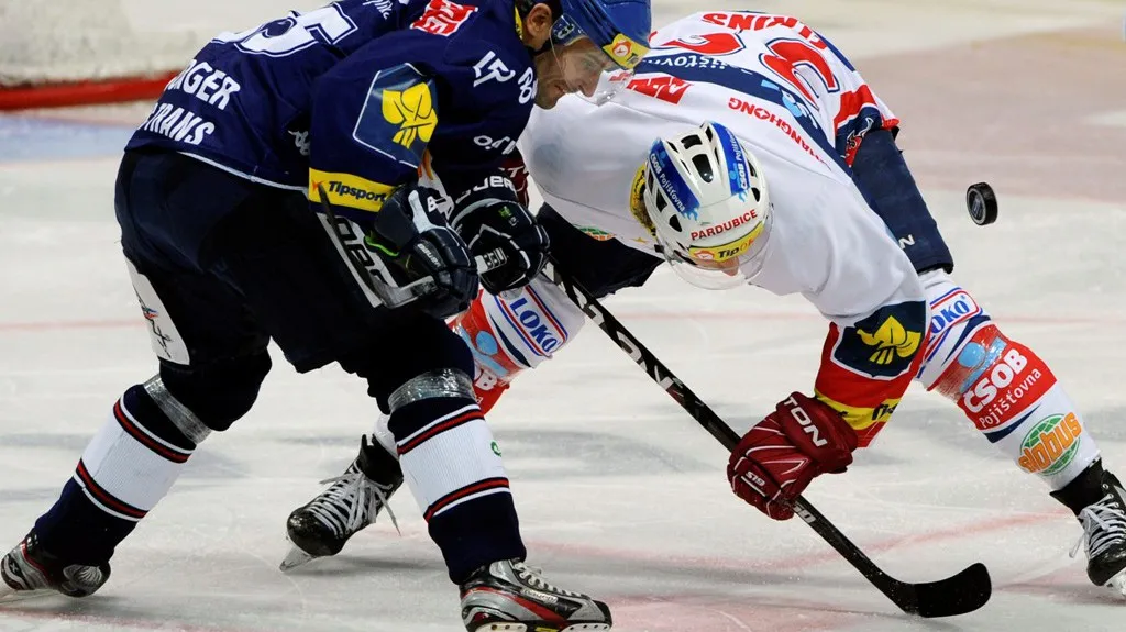 Vítkovický Burger proti Elkinsovi z pardubic