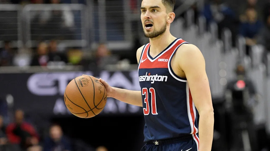 Tomáš Satoranský v dresu Wizards