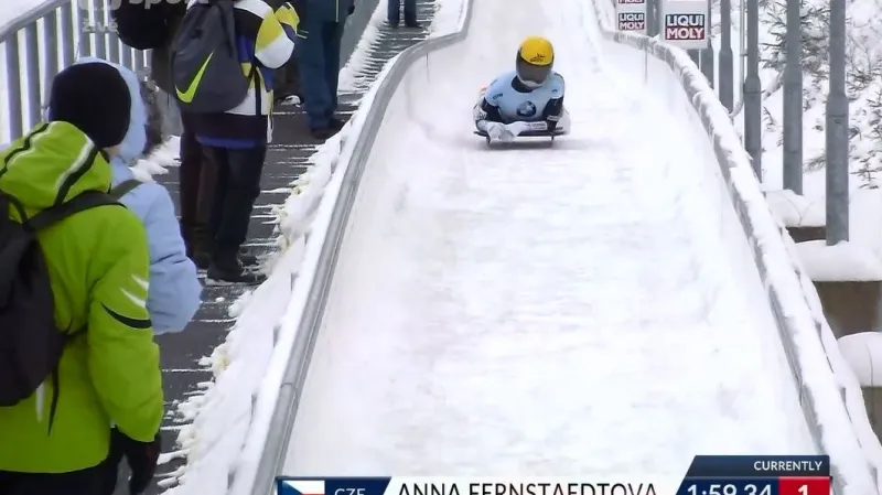 Fernstädtová drží na MS po dvou kolech šesté místo