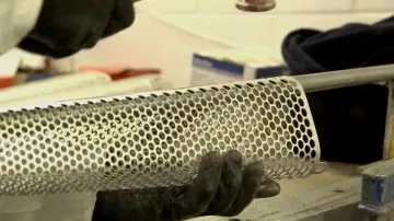 Výroba olympijské pochodně