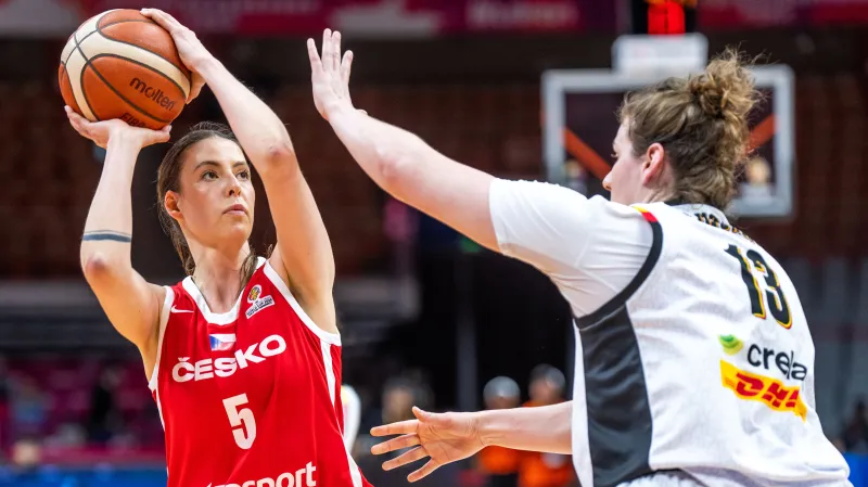 Natálie Stoupalová v zápase české reprezentace s Belgií