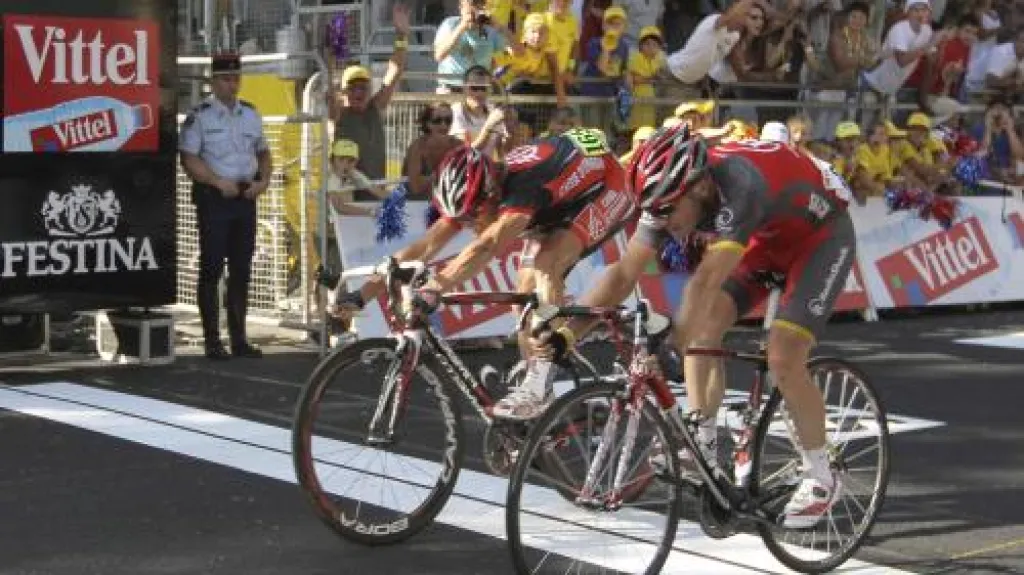 Sergio Paulinho a Vasil Kirijenka