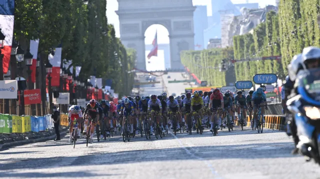 Sestřih 21. etapy Tour de France