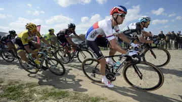 Zdeněk Štybar na trati Paříž-Roubaix