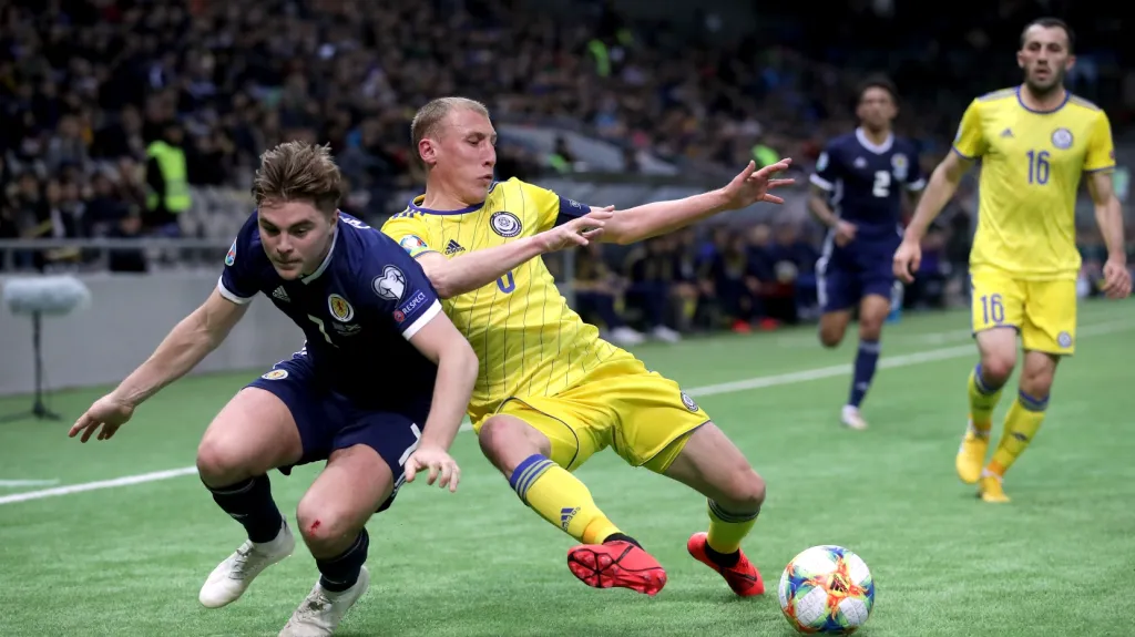 Forrest a Kuat, Kazachstán - Skotsko