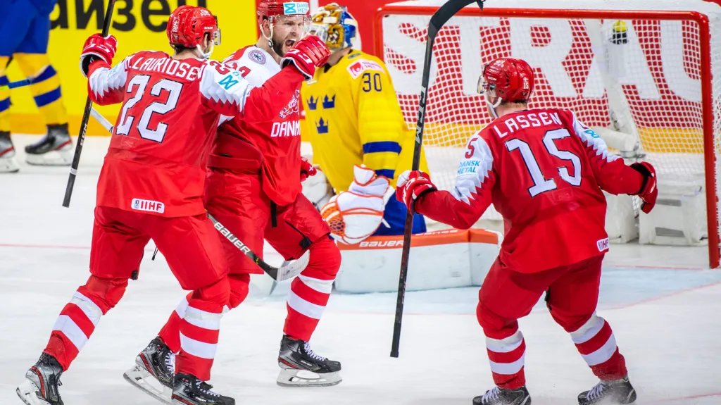 Nicklas Jensen slaví jednu z tref proti Švédům