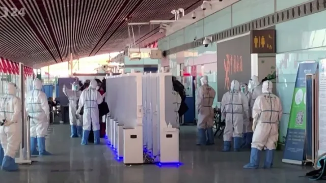 V Pekingu přibývá nakažených covidem, a to i mezi sportovci