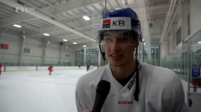 K dvacítce se v Kanadě připojil Jiříček