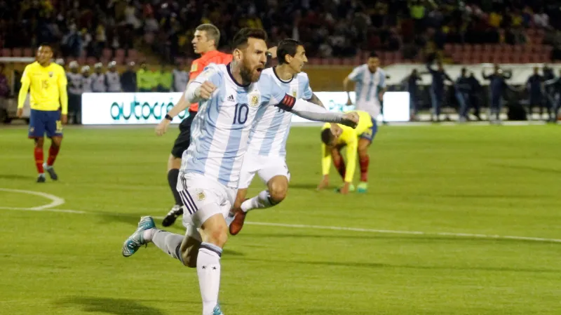 Lionel Messi se raduje z gólu do sítě Ekvádoru