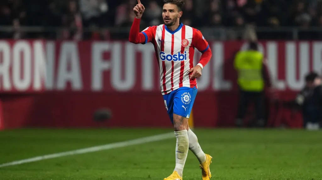 Záložník Girony Cristian Portu