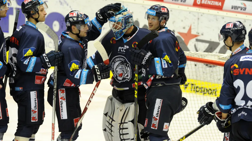 Radující se hráči Liberce