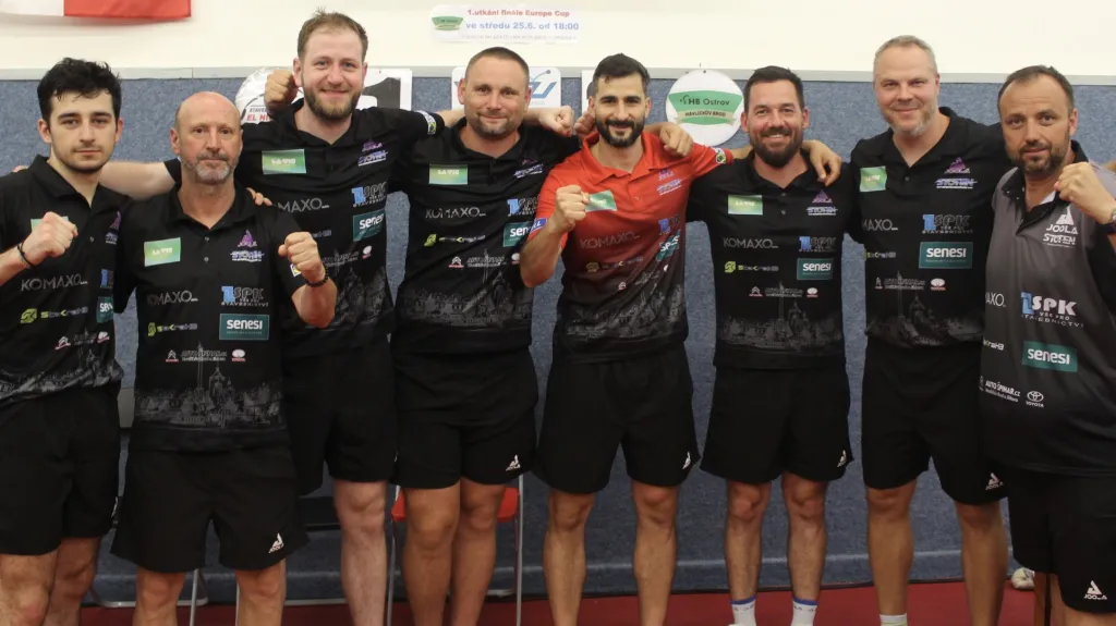 Tým stolních tenistů HB Ostrov Havlíčkův Brod