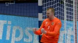 Nejlepší zákroky Tomáše Mrkvy ve druhém poločase