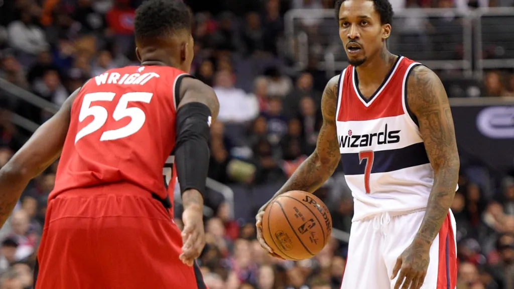 Rozehrávač Washingtonu Brandon Jennings