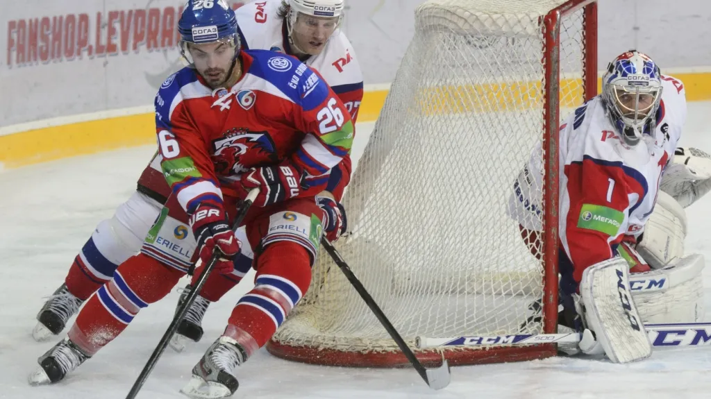 Michal Řepík ze Lva Praha v zápase s Jaroslavlí