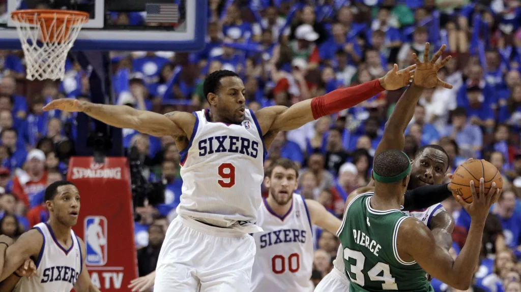 Utkání Philadelphia - Boston