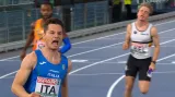 Finále na 4x100 metrů s vítěznými Italy