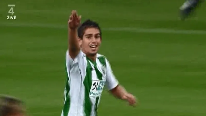 Švec posílá Chomutov do vedení 1:0 (7. min.)