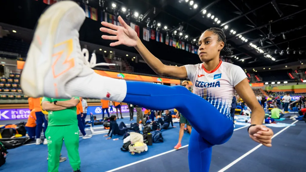 Lurdes Gloria Manuel