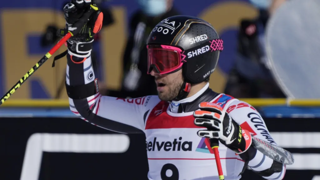 Mathieu Faivre v cíli zlatého obřího slalomu na MS