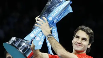 Roger Federer s trofejí