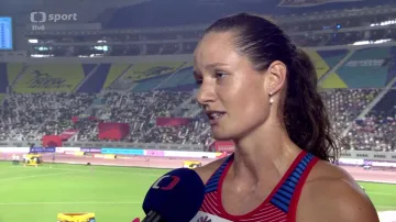 Běh na 200 m a ohlasy Kateřiny Cachové