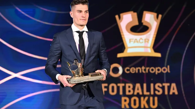 Schick obhájil vítězství v anketě Fotbalista roku