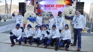 Část české výpravy na přivítání