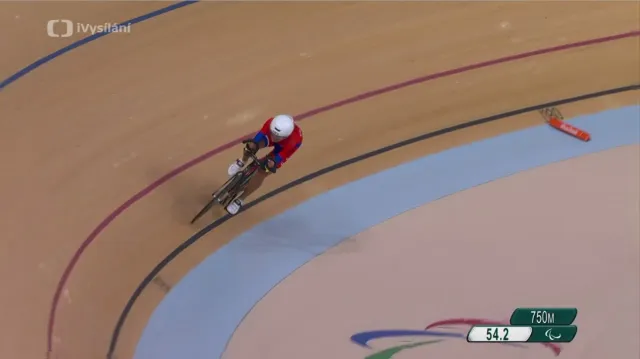Záznam druhého dne paralympijských závodů v dráhové cyklistice