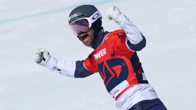 Malé a velké finále snowboardcrossu mužů na MS