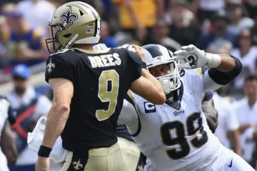 Drew Brees v utkání s LA Rams